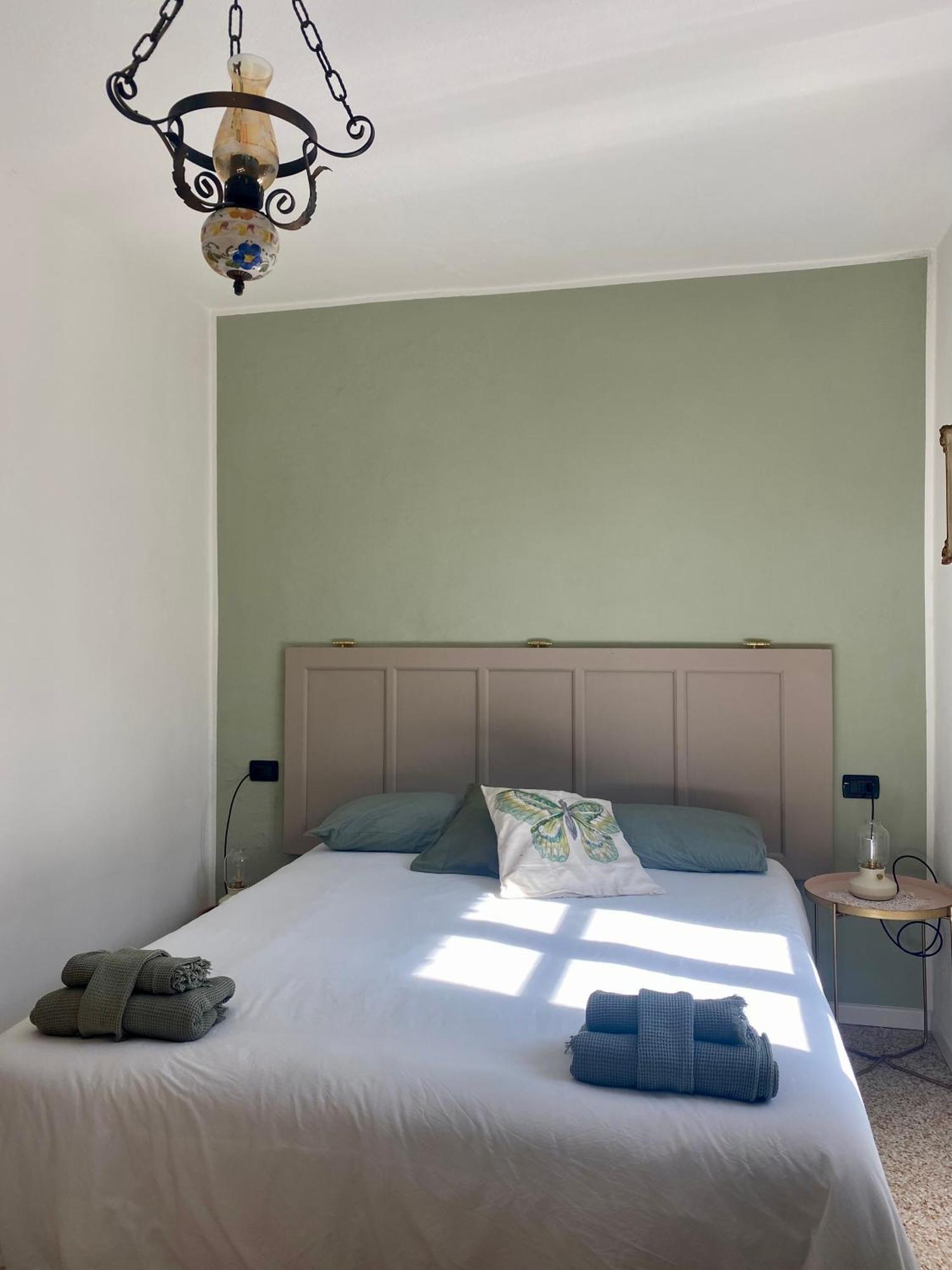 Bed and Breakfast La Lupa E L'Orso Берчето Екстер'єр фото